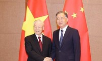 Tổng Bí thư Nguyễn Phú Trọng hội kiến Chủ tịch Chính hiệp Trung Quốc