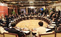 Lãnh đạo các nền kinh tế APEC tại cuộc họp không chính thức bên lề APEC