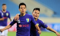 Văn Quyết có thể lỡ cơ hội giành Quả bóng vàng Việt Nam 2017 vì án phạt từ VFF.