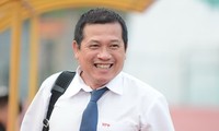 Trưởng ban Trọng tài VFF Dương Văn Hiền rất buồn vì cấp dưới để xảy ra sai sót. 