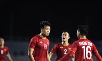 U22 Việt Nam rộng cửa vào bán kết sau trận thắng 2-1 trước U22 Indonesia tối 1/12.