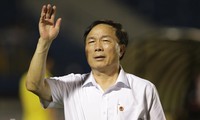 Bầu Đệ doạ rút Thanh Hoá khỏi LS V-League 2020 nếu không được hỗ trợ tài chính.