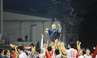 HLV Park Hang Seo cùng U22 Việt Nam đoạt HCV SEA Games 30 môn bóng đá nam sau 60 năm chờ đợi.