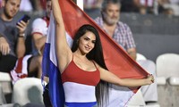 Đối thủ cử gái đẹp đến phá đám đội tuyển Venezuela