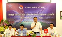 Chủ tịch VFF Lê Khánh Hải phát biểu tại Hội nghị chiều nay. Ảnh: VFF