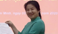 Bà Lê Thị Thanh Tuyền phát biểu tại một cuộc họp