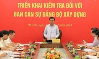 Ông Trần Cẩm Tú làm Trưởng đoàn kiểm tra 885 của Bộ Chính trị về công tác cán bộ