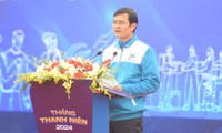 Anh Bùi Quang Huy: Tháng Thanh niên hiệu triệu bạn trẻ giải quyết việc mới, khó