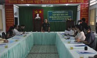Đại tá Nguyễn Hoài Phương chủ trì buổi họp báo. Ảnh: Văn Minh.