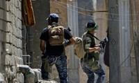 Theo Reuters, khoảng 10 ngày trước, các lực lượng Iraq đã tấn công thành phố cổ Mosul, mục tiêu cuối cùng của chiến dịch kéo dài 8 tháng để tái chiếm thành trì lớn cuối cùng của IS.