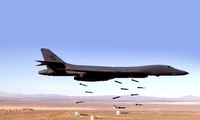Máy bay ném bom siêu thanh B-1B của Mỹ.