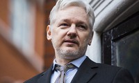 Người đồng sáng lập WikiLeaks Julian Assange đổ lỗi cho CIA về vụ khủng bố New York. Ảnh: AFP
