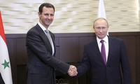 Tổng thống Nga Vladimir Putin gặp người đồng cấp Syria Bashar Assad tại Sochi hôm 20/11. Ảnh: Reuters
