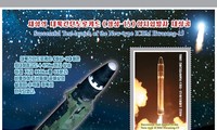 Mẫu tem Hwasong-15 mới do Triều Tiên phát hành. Ảnh: KCNA