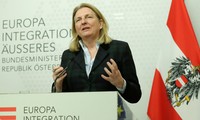 Ngoại trưởng Áo Karin Kneissl. Ảnh: Reuters