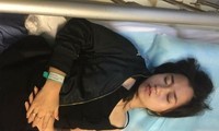 Hình ảnh ốm yếu, tiều tuỵ của Lâm Vỹ Dạ trong bệnh viện.