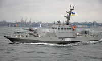 Căng thẳng chưa hạ nhiệt, Ukraine tính đưa tàu chiến tới Eo biển Kerch
