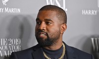 Kanye West khủng bố đối tác kinh doanh bằng phim khiêu dâm 
