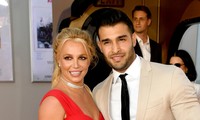 Britney Spears và chồng tháo nhẫn cưới