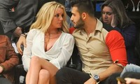 Con trai ông Donald Trump xúc phạm Britney Spears