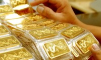 Xuất hiện việc thuê người mua gom vàng nhằm đẩy giá, gây bất ổn thị trường