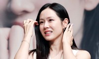 Showbiz 25/10: Khán giả phản đối Son Ye Jin 