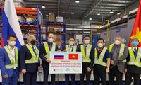 Việt Nam nhận 740.000 liều vắc xin Sputnik V