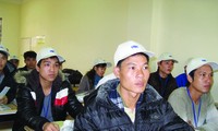 Dừng xuất khẩu lao động sang Hàn Quốc: Mất gần một tỷ USD/năm