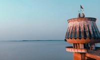 Hồ chứa nước Dầu Tiếng. Ảnh: Tân Châu.