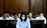 Vợ cựu Giám đốc Bệnh viện TP Thủ Đức đã &apos;rửa tiền&apos; do chồng tham ô như thế nào?