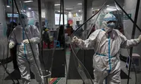 Người chết tăng vọt, virus Vũ Hán tăng lực, lây lan ngay cả khi ủ bệnh