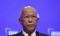 Bộ trưởng Quốc phòng Philippines Delfin Lorenzana