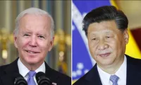 Tổng thống Mỹ Joe Biden (trái) và Chủ tịch Trung Quốc Tập Cận Bình