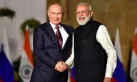 Thủ tướng Ấn Độ Narendra Modi và Tổng thống Nga Vladimir Putin trong cuộc gặp vào tháng 6/2021. (Ảnh: CNN)