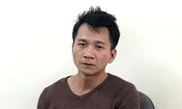 Hùng tại cơ quan điều tra.