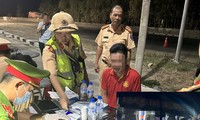 Phát hiện lái xe khách đường dài sử dụng heroin
