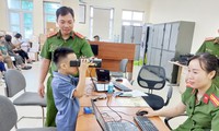 Công an các địa phương triển khai cấp thẻ căn cước cho trẻ em