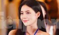 Hà Trúc Linh, Châu Anh và Vân Nhi nổi bật từ ngày đầu đăng ký dự thi Hoa hậu Việt Nam