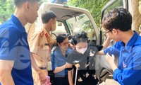 Đưa đón nữ sinh bị tai nạn đi thi tốt nghiệp THPT