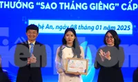150 sinh viên xuất sắc nhận giải thưởng Sao Tháng Giêng và Sinh viên 5 tốt