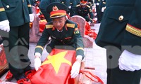 Trang trọng lễ an táng 76 liệt sĩ hy sinh ở Lào về với đất mẹ