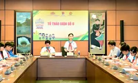 306 đại biểu ‘Quốc hội trẻ em’ thảo luận về bạo lực học đường và tác hại thuốc lá