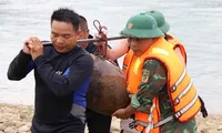 Phát hiện, trục vớt quả bom nặng 100 kg ở Hòa Bình
