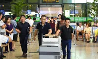 Hàng chục CSGT &apos;mở đường&apos; cho trái tim hiến tặng đi xuyên Việt cứu người 