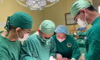 Chủ quan với căn bệnh &apos;sát thủ thầm lặng&apos; người phụ nữ suýt bị cưa chân