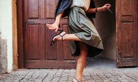 Bí quyết chọn giày cao gót mang vừa không đau lại khiến chân trông dài miên man
