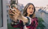 Chuyên gia trang điểm tiết lộ bí mật tạo nên vẻ đẹp vạn người mê của “Emily In Paris“