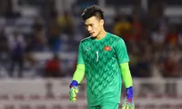 Đàm Vĩnh Hưng bênh vực Bùi Tiến Dũng trước cơn mưa ‘gạch đá’