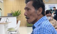 Thương Tín dọn đồ về quê