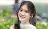 Thí sinh Hoa hậu Việt Nam được khen có đôi chân thẳng tắp giống Đỗ Thị Hà